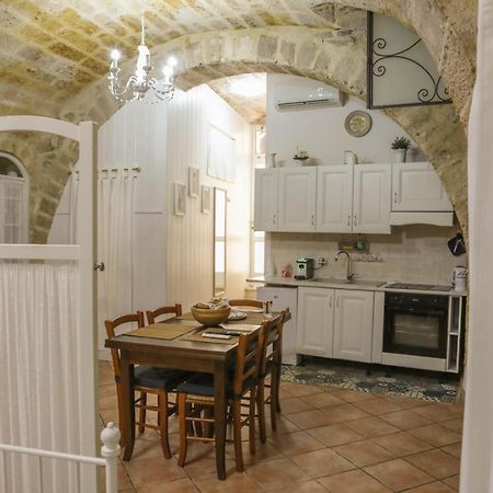 Terra E Marte Casa Vacanza Bari Buitenkant foto
