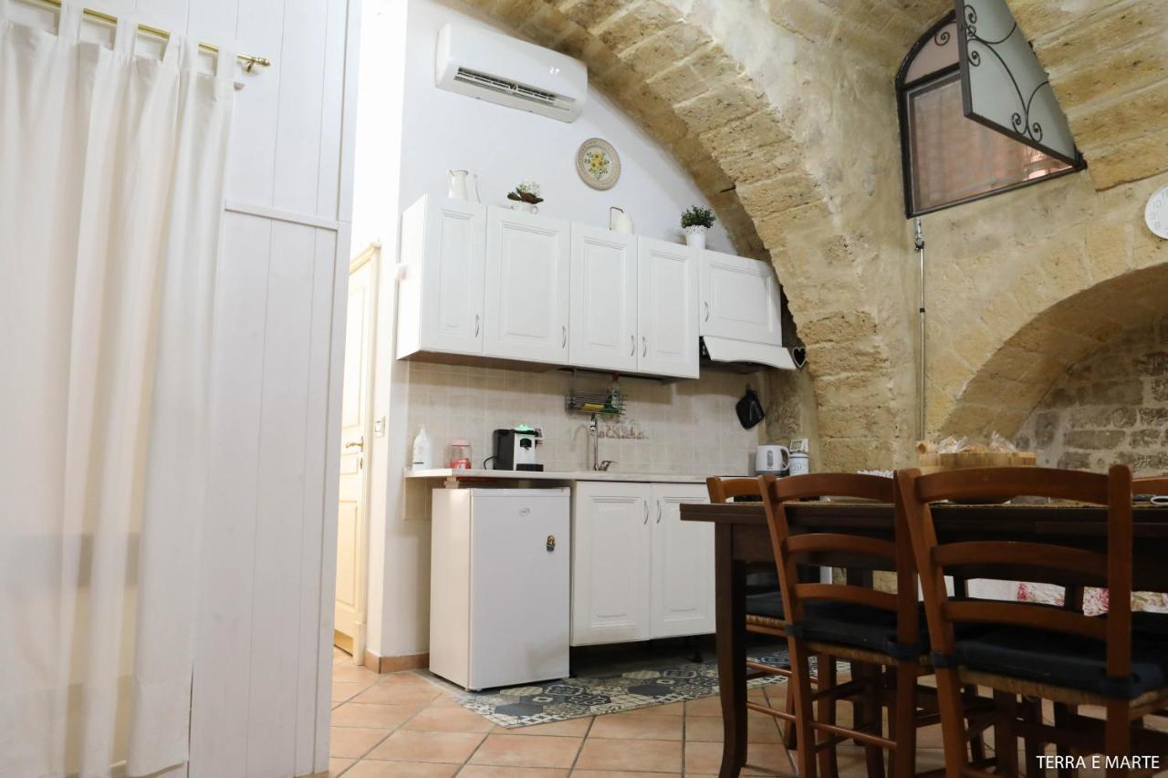 Terra E Marte Casa Vacanza Bari Buitenkant foto