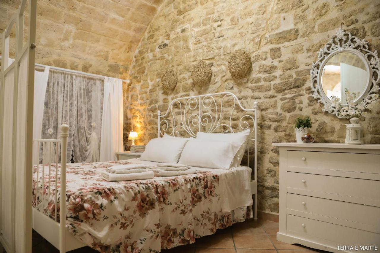 Terra E Marte Casa Vacanza Bari Buitenkant foto