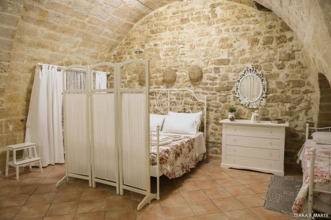 Terra E Marte Casa Vacanza Bari Buitenkant foto